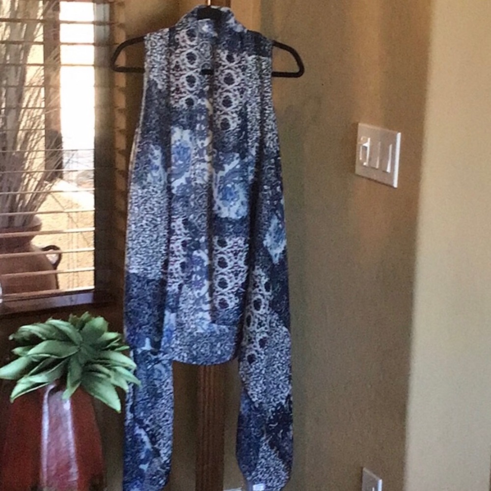 Demdaco classic vest.